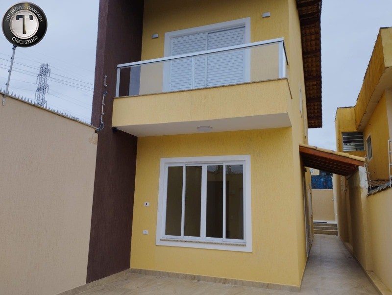 Casa à venda com 2 quartos, 100m² - Foto 2