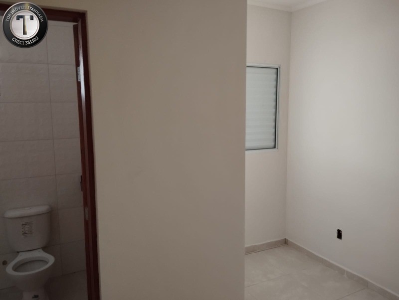 Casa à venda com 2 quartos, 50m² - Foto 19