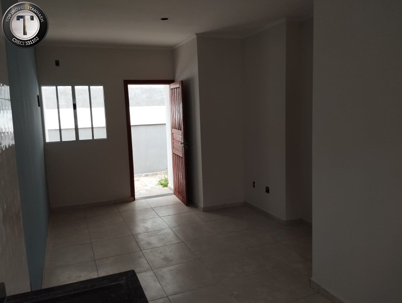 Casa à venda com 2 quartos, 50m² - Foto 15