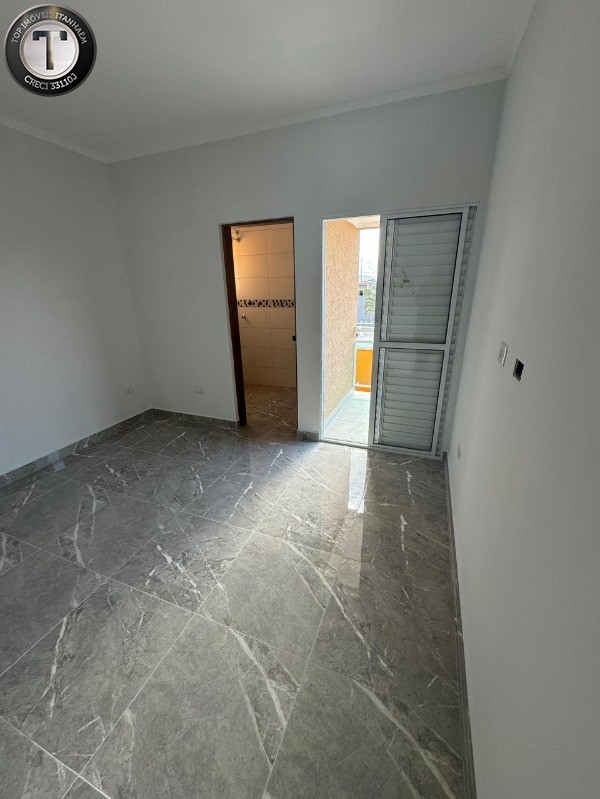 Casa à venda com 2 quartos, 80m² - Foto 17