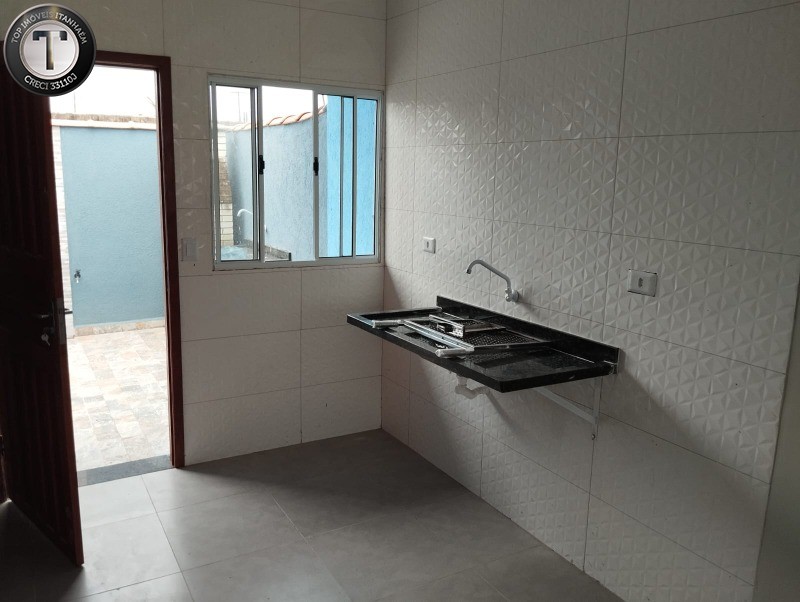 Casa à venda com 2 quartos, 50m² - Foto 13