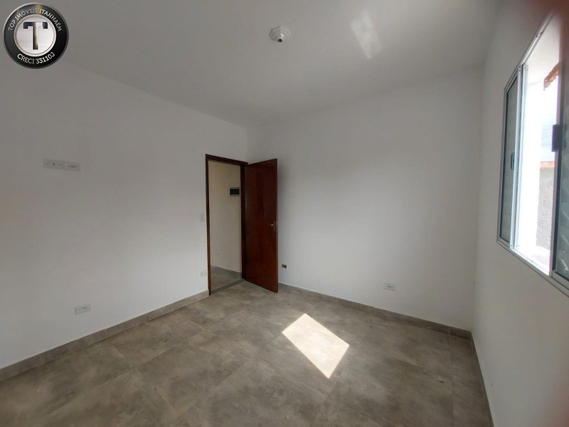 Casa à venda com 2 quartos, 55m² - Foto 25