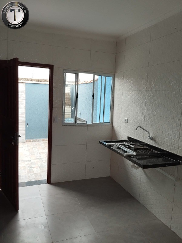 Casa à venda com 2 quartos, 50m² - Foto 12