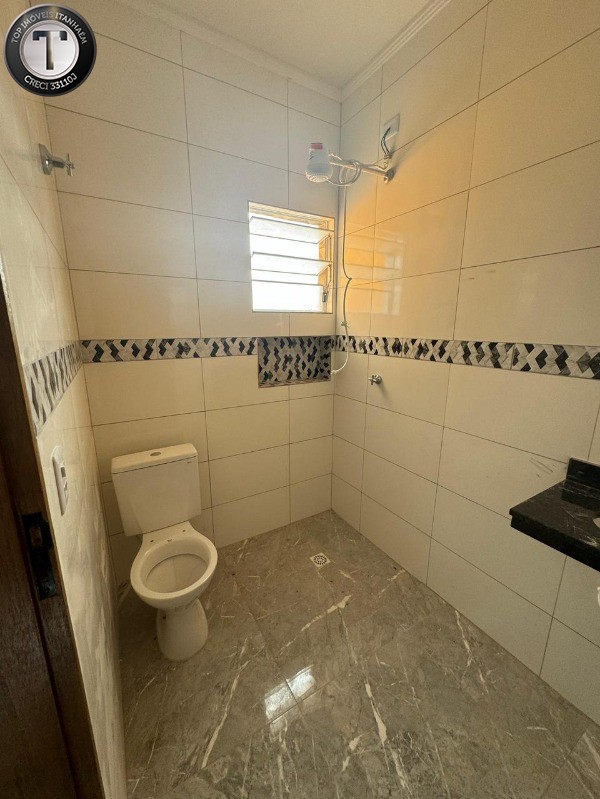 Casa à venda com 2 quartos, 80m² - Foto 18