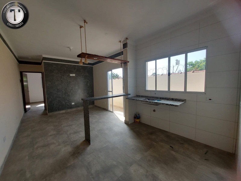 Casa à venda com 2 quartos, 55m² - Foto 12