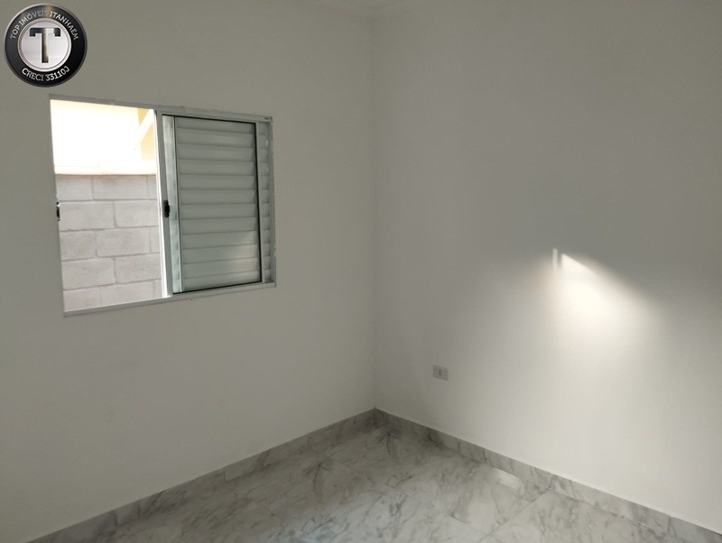 Casa à venda com 2 quartos, 70m² - Foto 19