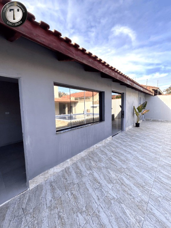 Casa à venda com 6 quartos, 175m² - Foto 10