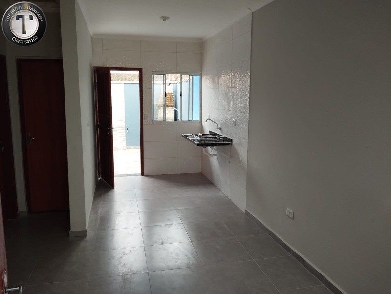 Casa à venda com 2 quartos, 50m² - Foto 11