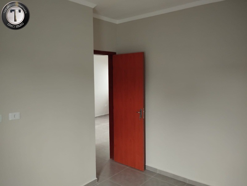 Casa à venda com 2 quartos, 50m² - Foto 18