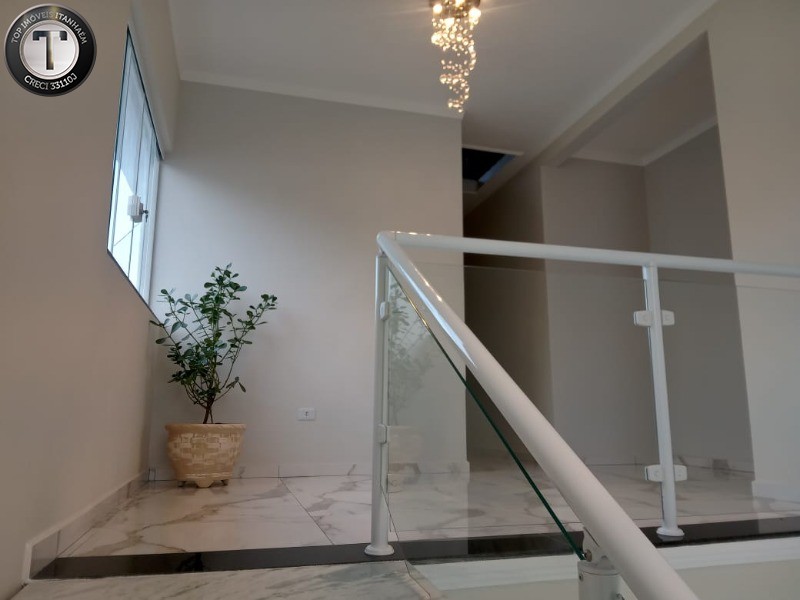 Casa à venda com 3 quartos, 240m² - Foto 19