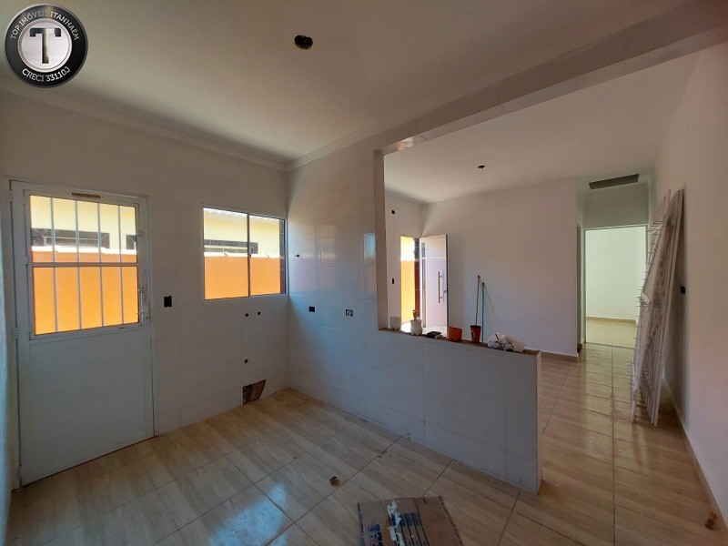 Casa à venda com 2 quartos, 62m² - Foto 10