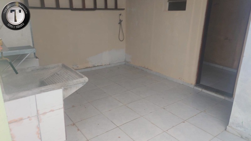 Casa à venda com 3 quartos, 70m² - Foto 18