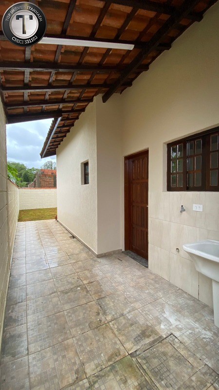 Casa à venda com 2 quartos, 56m² - Foto 8