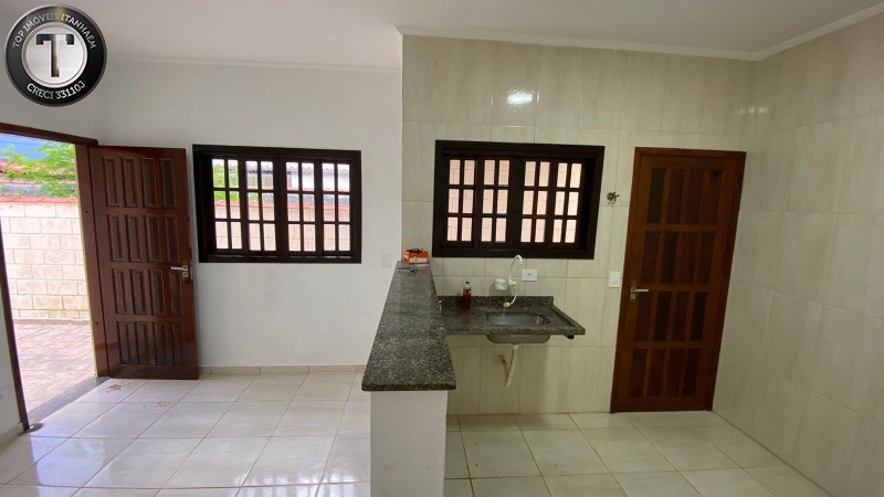 Casa à venda com 2 quartos, 56m² - Foto 13