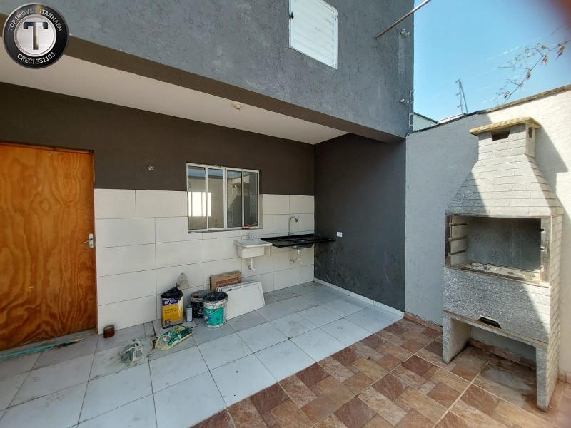 Casa à venda com 2 quartos, 68m² - Foto 14