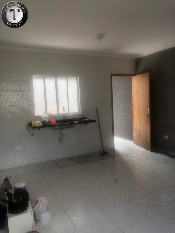 Casa à venda com 2 quartos, 68m² - Foto 17