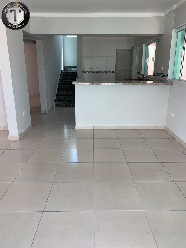 Casa à venda com 7 quartos, 280m² - Foto 11