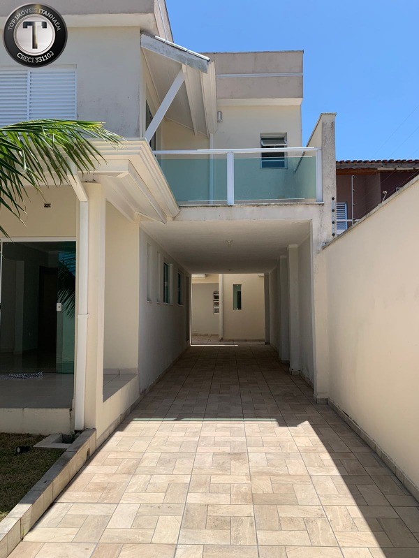 Casa à venda com 7 quartos, 280m² - Foto 3