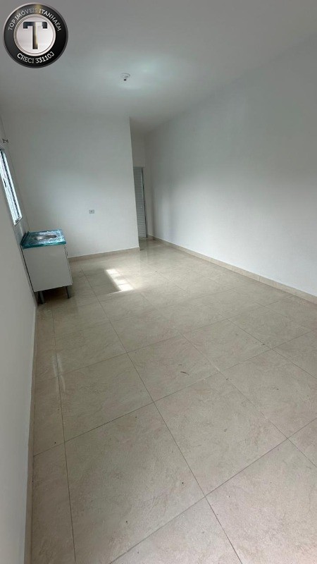 Casa à venda com 2 quartos, 50m² - Foto 9