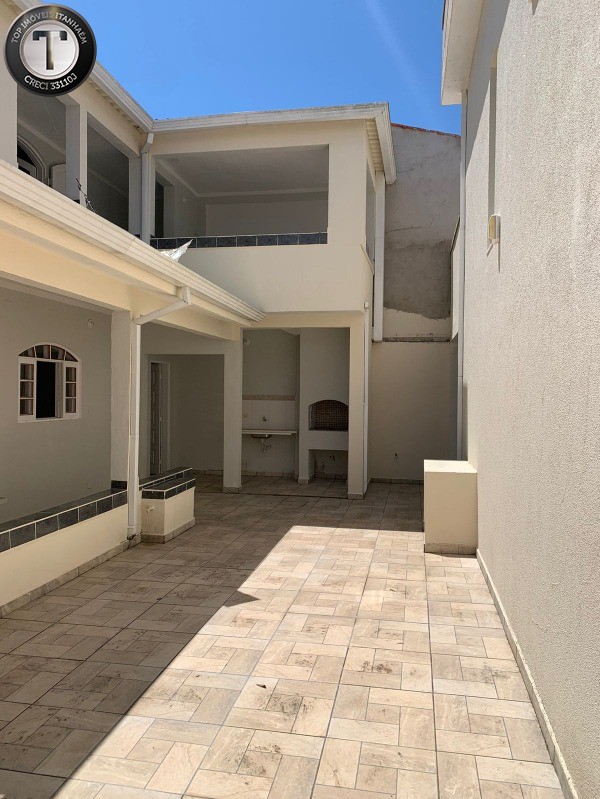 Casa à venda com 7 quartos, 280m² - Foto 23