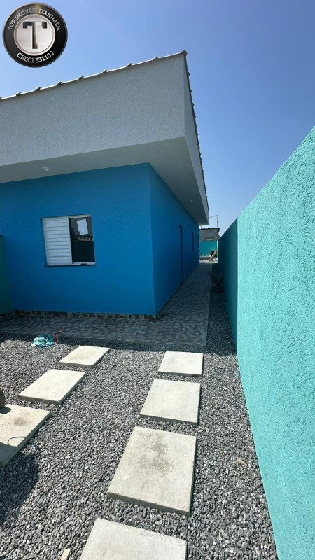 Casa à venda com 2 quartos, 50m² - Foto 1