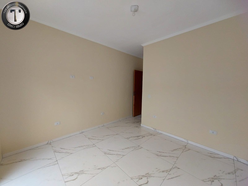 Casa à venda com 2 quartos, 55m² - Foto 26