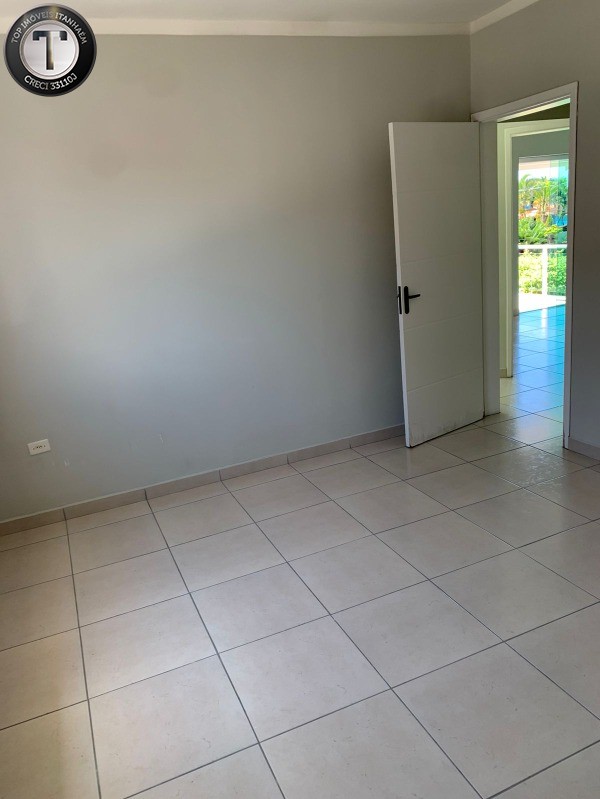 Casa à venda com 7 quartos, 280m² - Foto 22