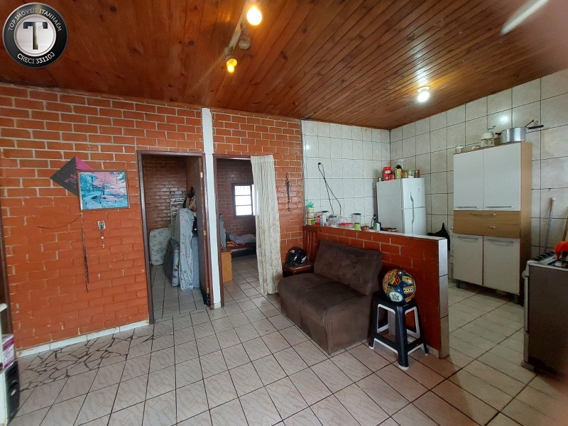 Casa à venda com 2 quartos, 90m² - Foto 13