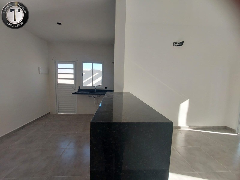 Casa à venda com 2 quartos, 68m² - Foto 23