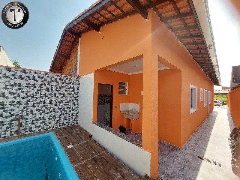 Casa à venda com 2 quartos, 60m² - Foto 1