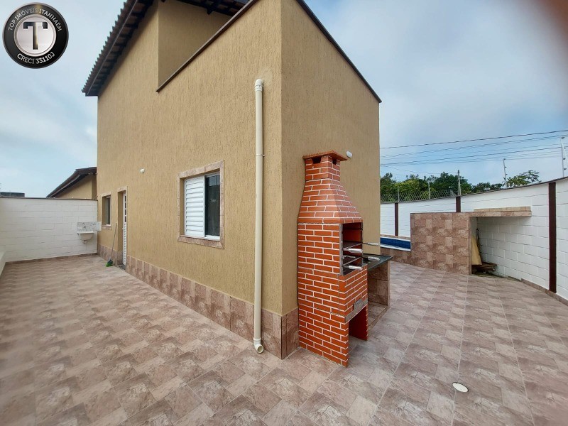 Casa à venda com 2 quartos, 67m² - Foto 2