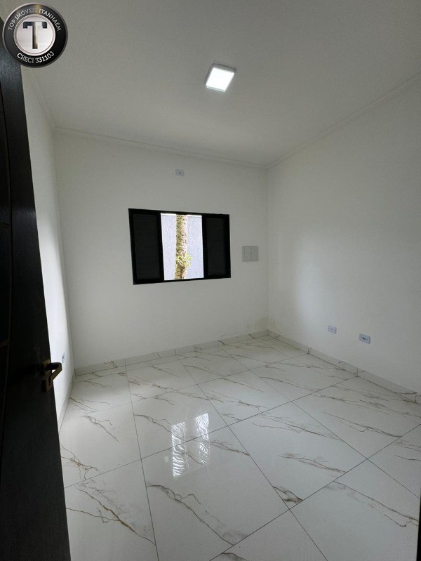 Casa à venda com 3 quartos, 128m² - Foto 31