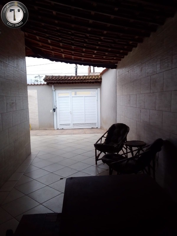 Casa à venda com 2 quartos, 66m² - Foto 5