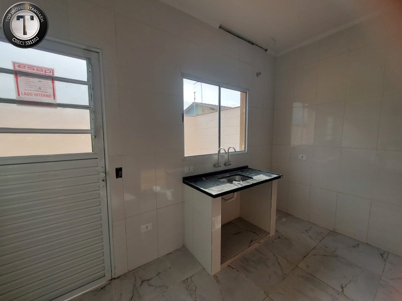 Casa à venda com 2 quartos, 67m² - Foto 26