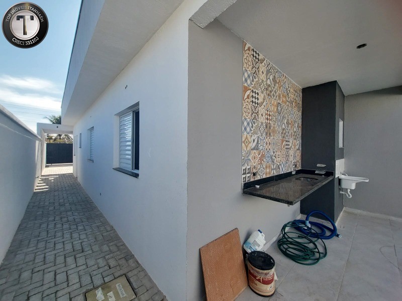 Casa à venda com 2 quartos, 68m² - Foto 11