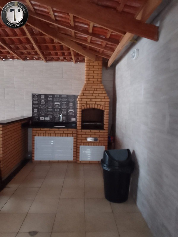 Casa à venda com 2 quartos, 66m² - Foto 7