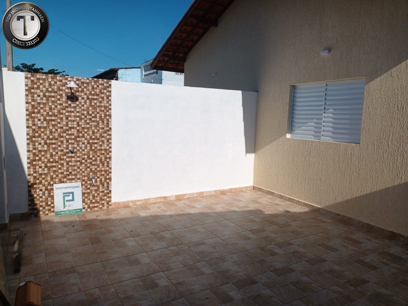 Casa à venda com 2 quartos, 55m² - Foto 1