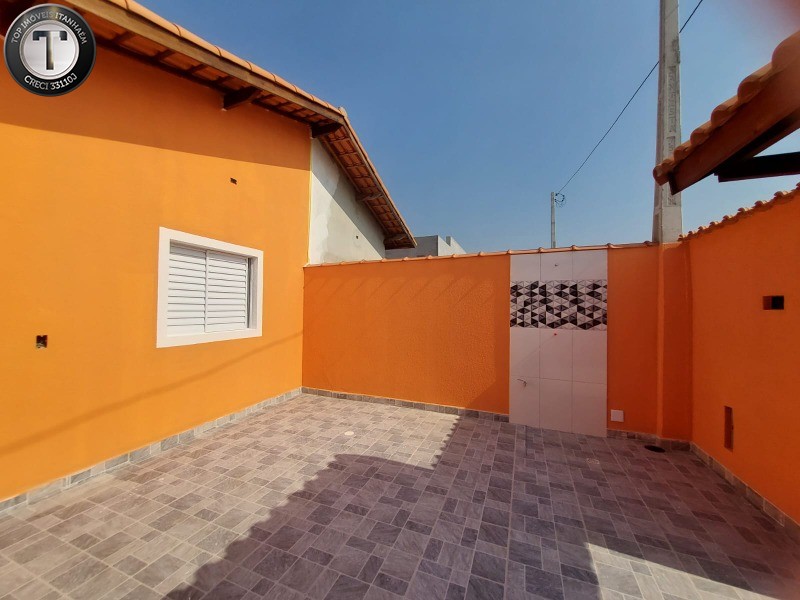 Casa à venda com 2 quartos, 60m² - Foto 5