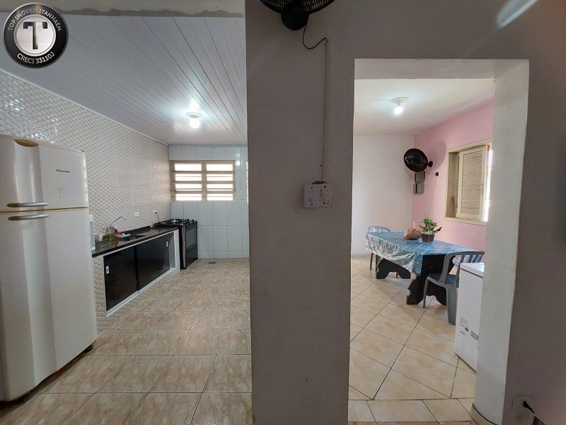 Casa à venda com 7 quartos, 214m² - Foto 18