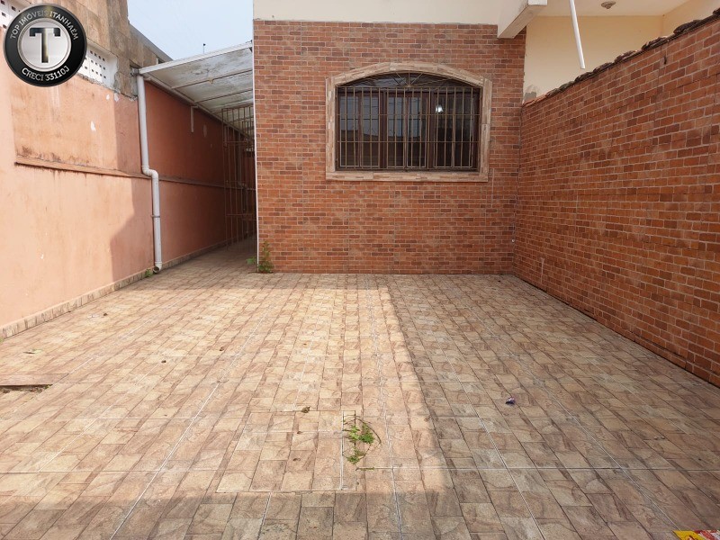 Casa à venda com 2 quartos, 75m² - Foto 4