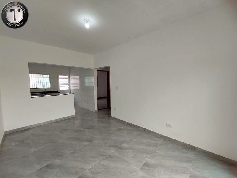 Casa à venda com 2 quartos, 50m² - Foto 17