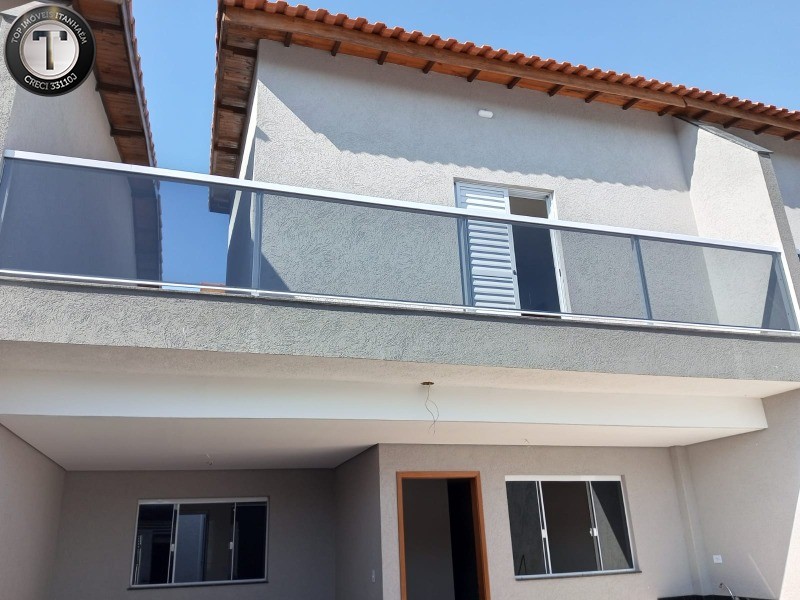 Casa à venda com 4 quartos, 130m² - Foto 3