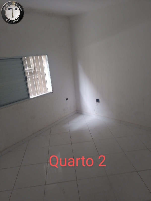 Casa à venda com 2 quartos, 45m² - Foto 13