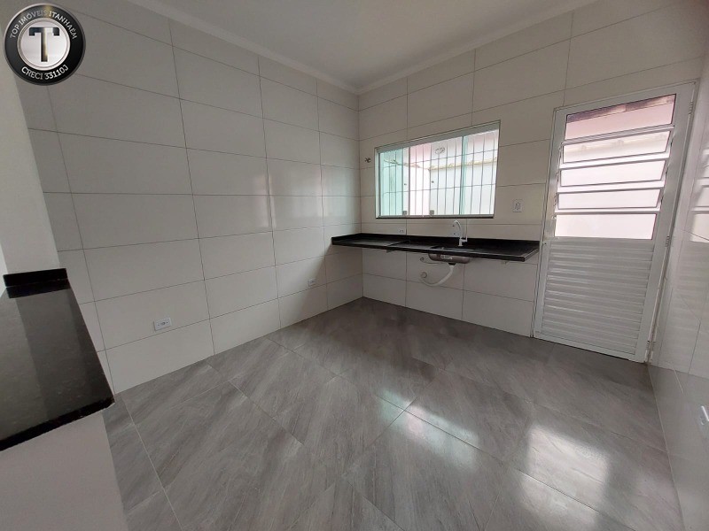 Casa à venda com 2 quartos, 50m² - Foto 20