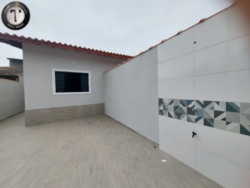 Casa à venda com 3 quartos, 72m² - Foto 1