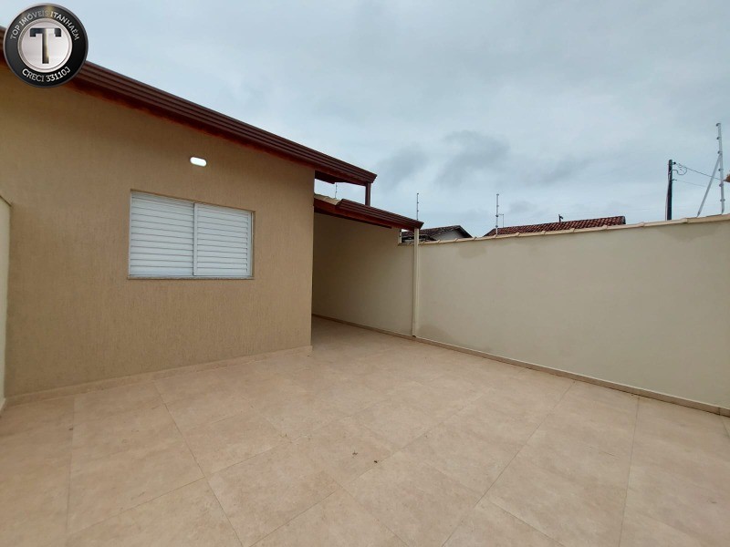 Casa à venda com 2 quartos, 92m² - Foto 2