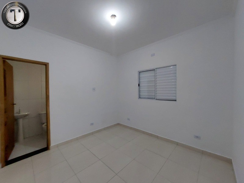 Casa à venda com 2 quartos, 64m² - Foto 25