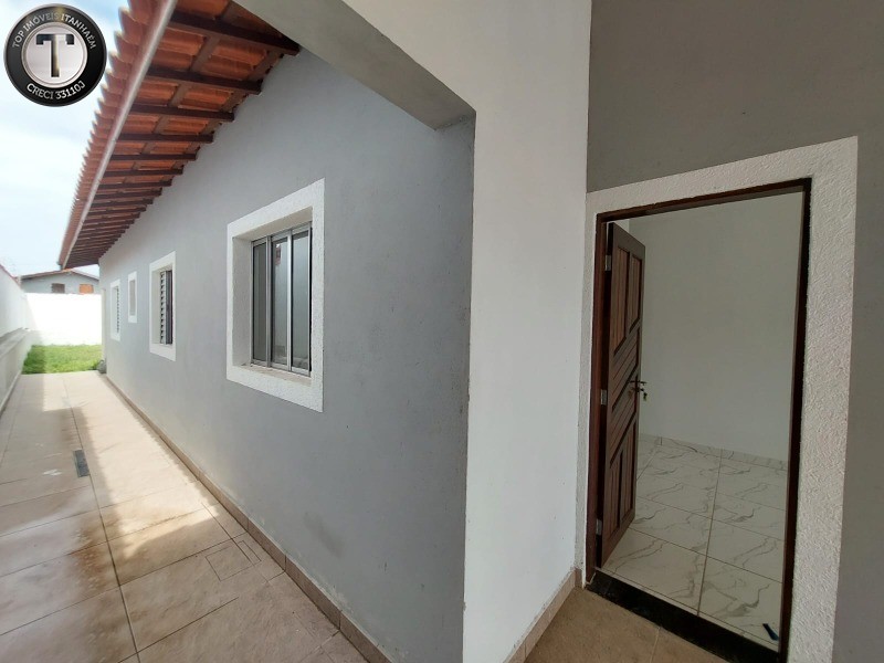 Casa à venda com 2 quartos, 78m² - Foto 9