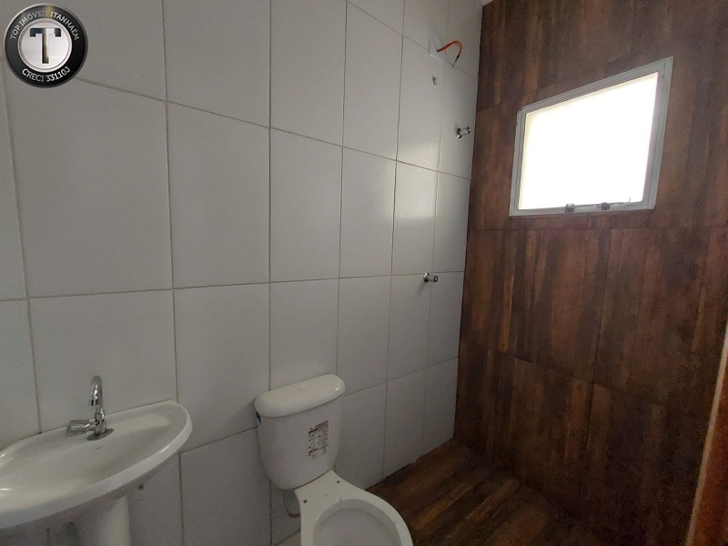 Casa à venda com 2 quartos, 64m² - Foto 26