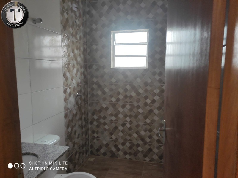 Casa à venda com 2 quartos, 60m² - Foto 19